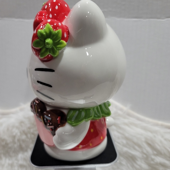 Hello Kitty Blue Sky Sanrio  Strawberry Bow Cute Winking Figurine Cerami… - Picture 3 of 4